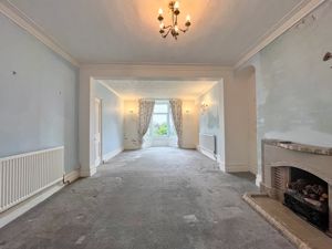 Photo 40- click for photo gallery